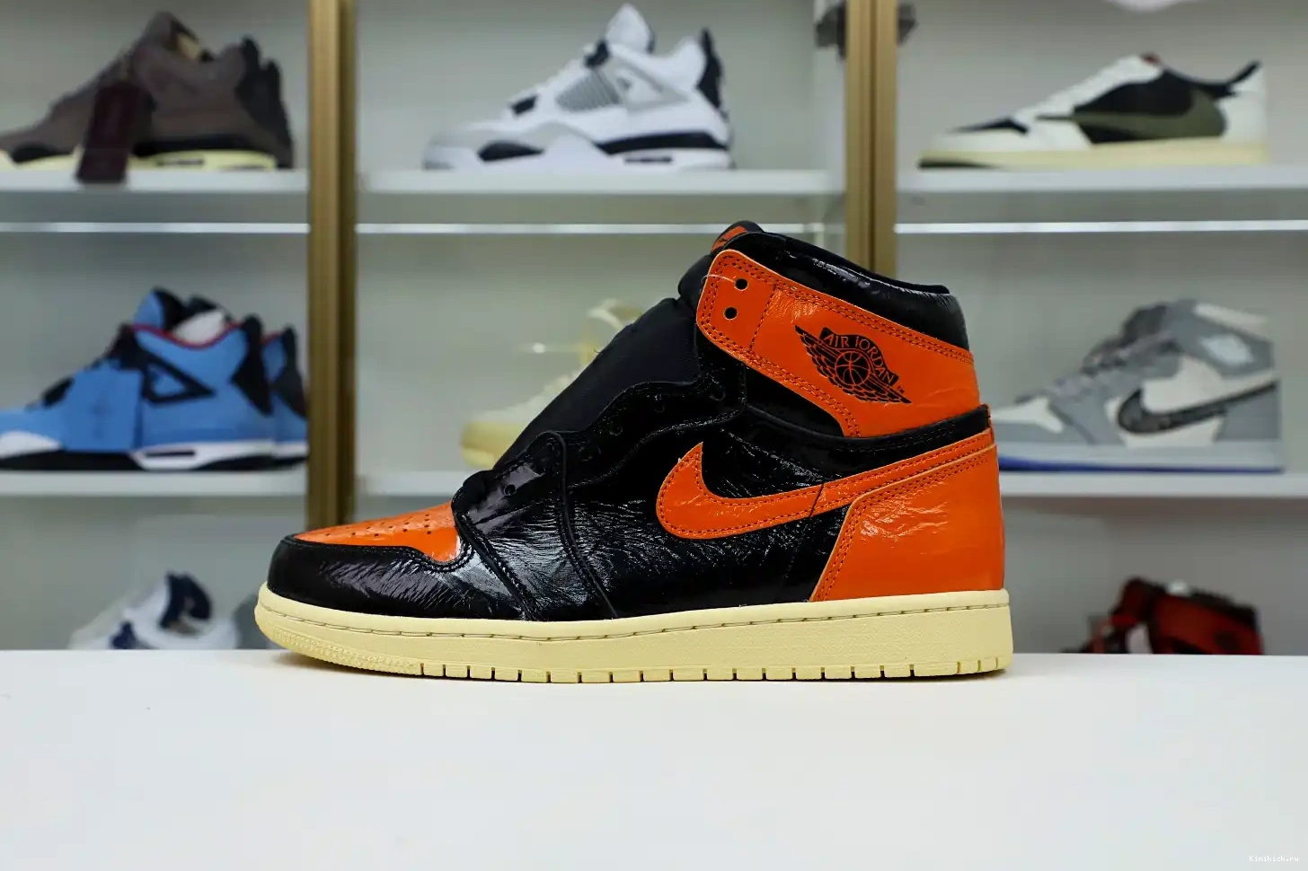 'SHATTERED 3.0' JORDAN Kimikick BACKBOARD 1 AIR RETRO OG HIGH 0408